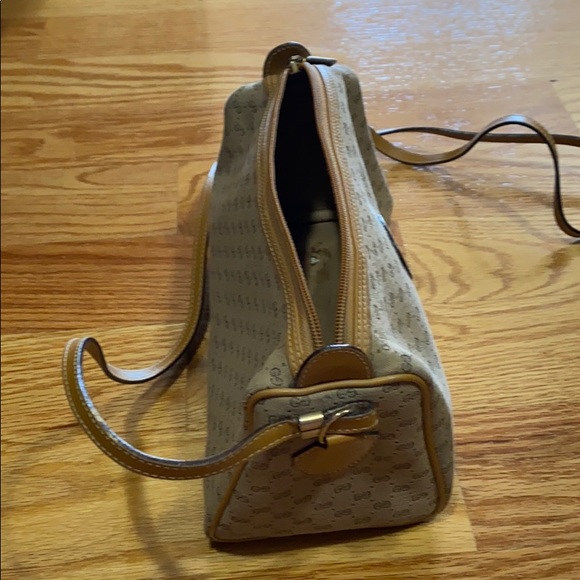 gucci pocketbook
